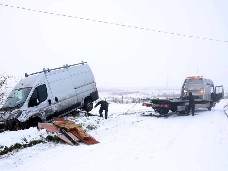 Snow fall on Divis and Black Mountain, West Belfast.Picture by Jonathan Porter/PressEye