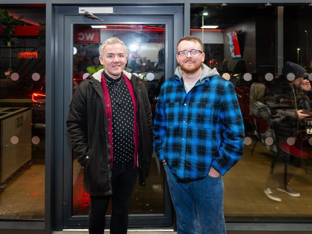 New Pizza Hut restaurant in Bangor has enjoyed a phenomenal start, selling more than 15,000 pizza slices within just two weeks of opening