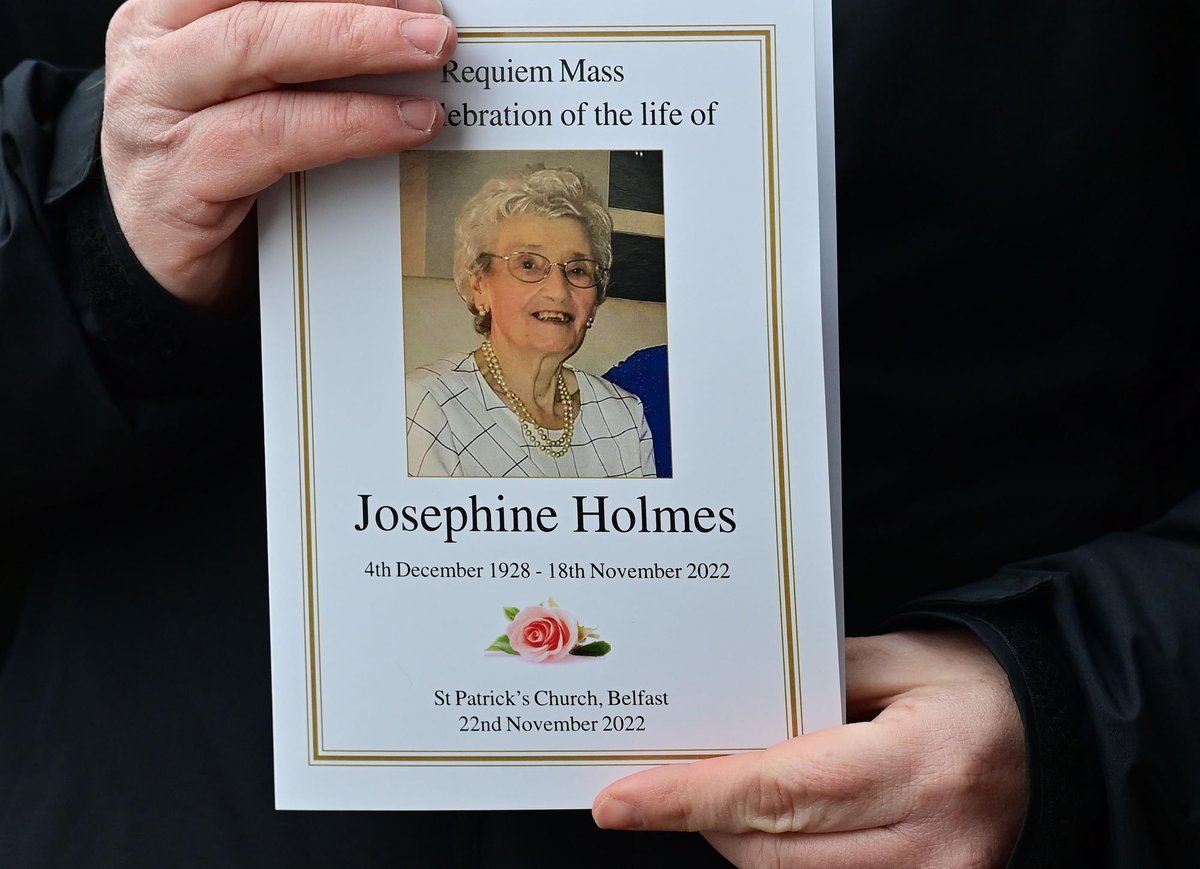 Eamonn Holmes: Heartbreaking images of funeral of presenter's mum Josie Holmes