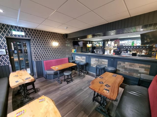 McConnells Of Doagh, 4 Main Street, Doagh, BT39 0QL  Licenced/Pub