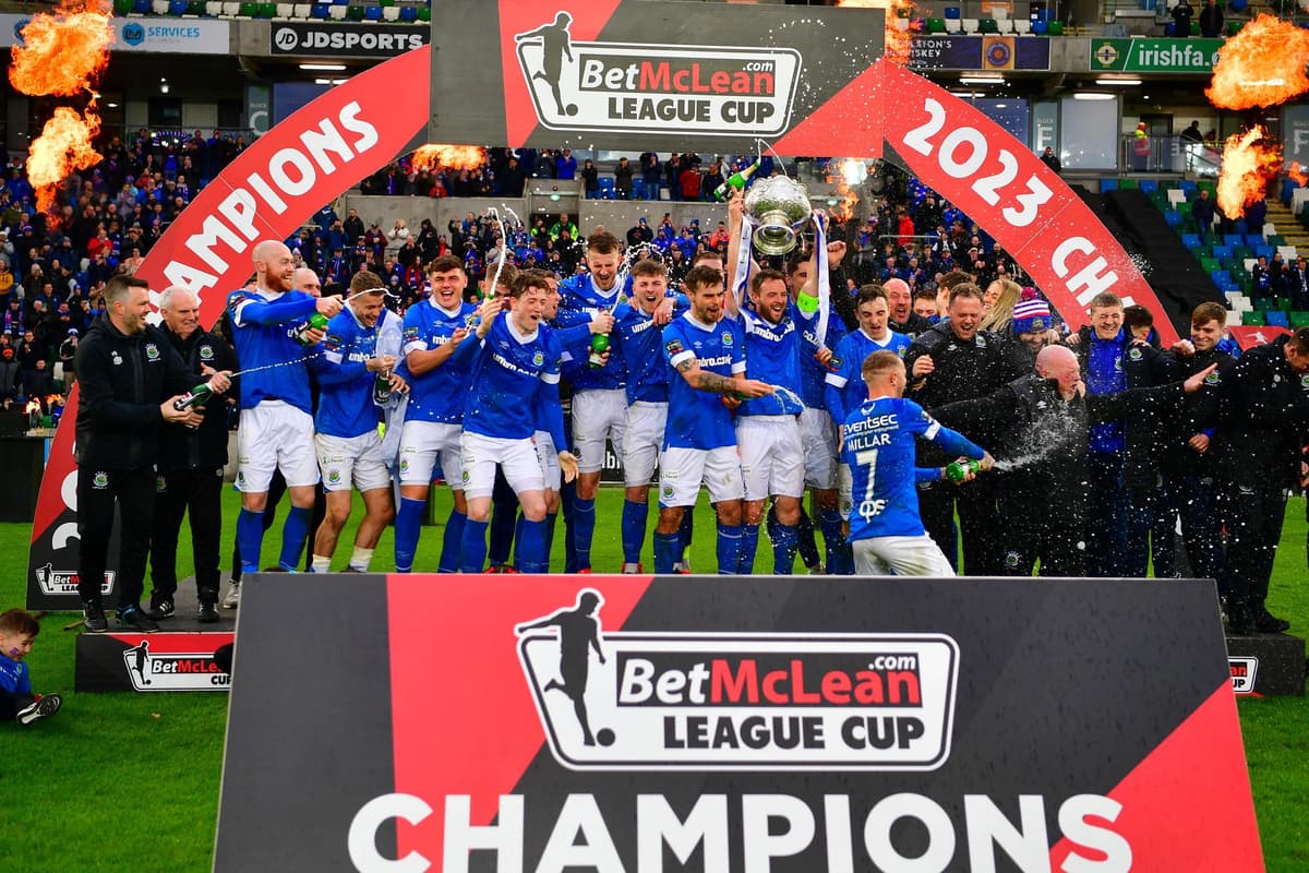 VIDEO: Linfield fans celebrate BetMcLean Cup final success over Coleraine