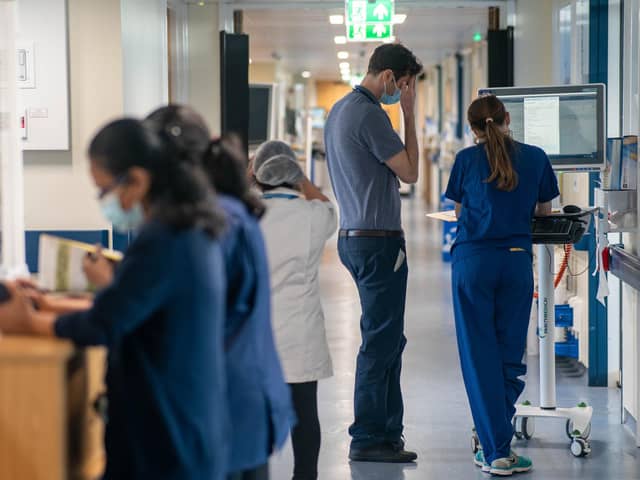 Northern Ireland’s Comptroller and Auditor General Dorinnia Carville says nurses are leaving the NHS due to pressures of work, not feeling valued, and wanting more pay - with many opting to work for agencies instead.