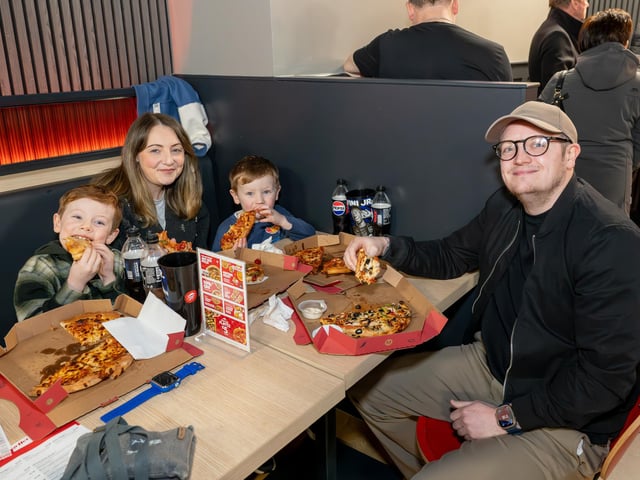 New Pizza Hut restaurant in Bangor has enjoyed a phenomenal start, selling more than 15,000 pizza slices within just two weeks of opening