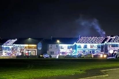 Residents of Dhu-Varren go the extra mile and really go to town on their Christmas decorations attracting hundreds of visitors