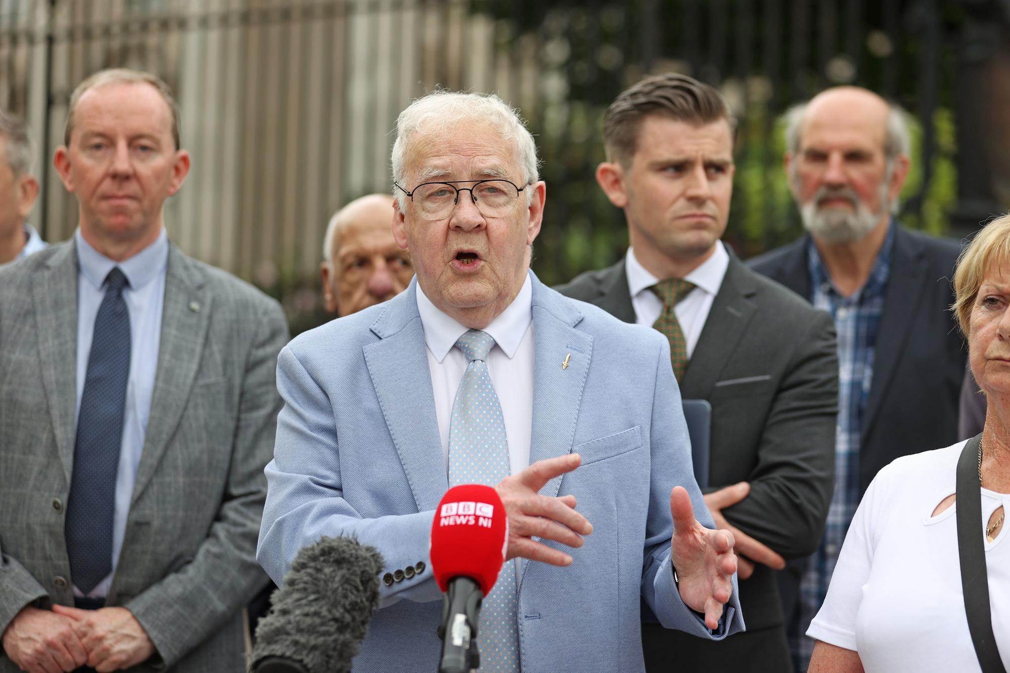 Hooded Men: PSNI issues apology 'for the actions and omissions of police officers involved in their treatment whilst in police custody in 1971'; 'This is a seismic development in a seismic case' says solicitor - Vimarsana News