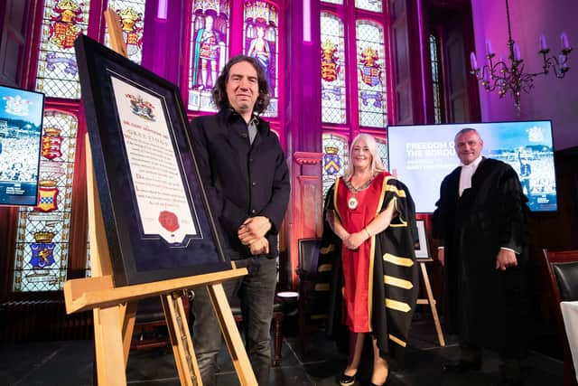 Gary Lightbody OBE with the Mayor of Ards and North Down, Councillor Karen Douglas, and Stephen Reid (Chief Executive, Ards and North Down Borough Council) as the Council bestowed its highest honour, the Freedom of the Borough award, on Gary Lightbody OBE at a conferment ceremony in Bangor Castle.