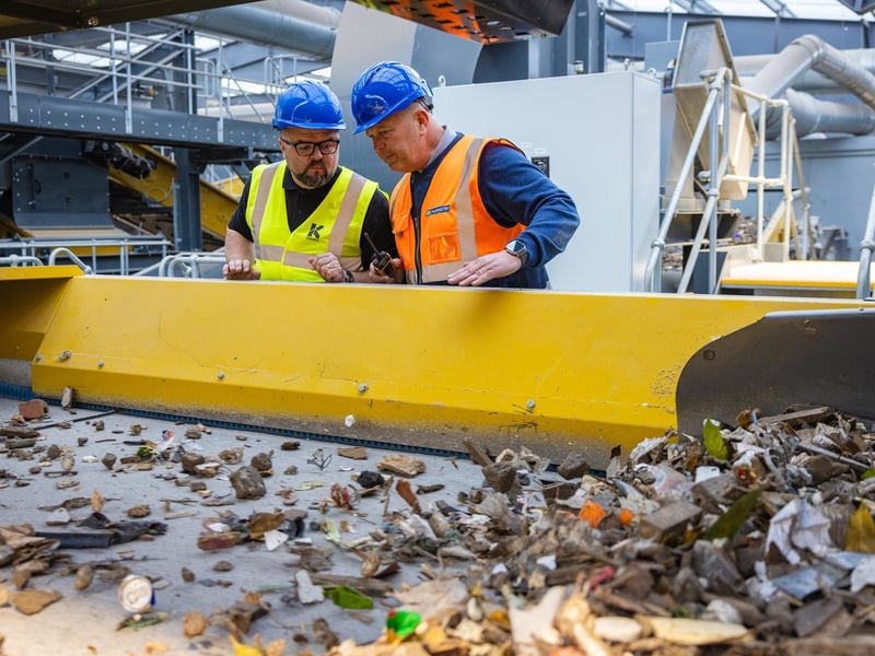 Northern Ireland waste-management service McKinstry Group and Dungannon’s Kiverco have marked the completion and handover of a major new £16m recycling plant, representing a significant investment in local waste recovery, recycling infrastructure and circular economy
