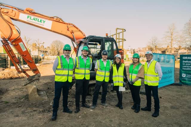 Jack Harrington, construction director at Graham, David Brisco, contracts manager at Graham, Steven Bullen, senior project Manager at Graham, Professor Amanda Broderick, UEL Vice Chancellor & President, Natasha Jones, marketing manager at Graham and Steve Armstrong, chair of UEL Board of Governors
