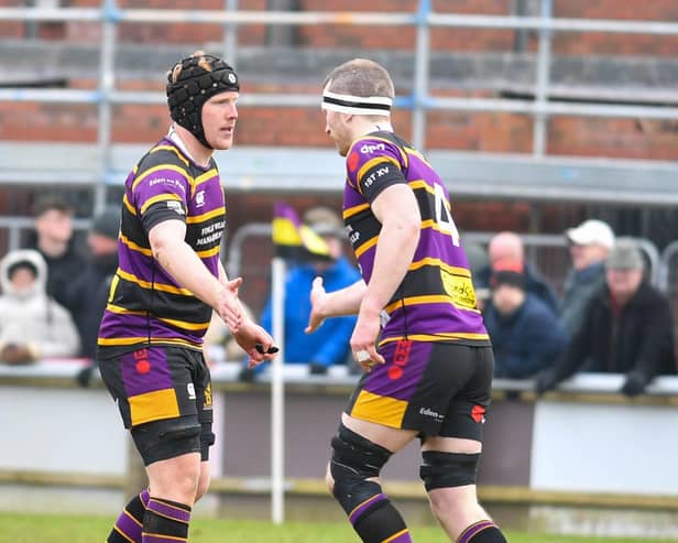 Instonians are on the brink of winning the AIL Division 2A title. (Photo by Andrew McCarroll/Pacemaker Press)