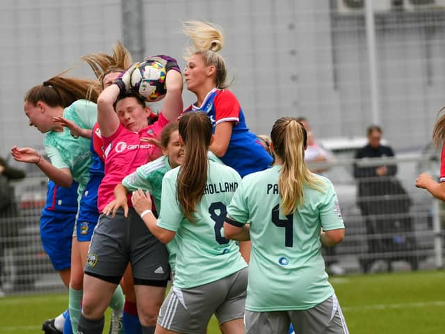 Commitment from both sets of players in the Sports Direct Women’s Premiership clash between Linfield Women and Lisburn Rangers Ladies at Midgley Park, Belfast. (Photo by Andrew McCarroll/Pacemaker Press)