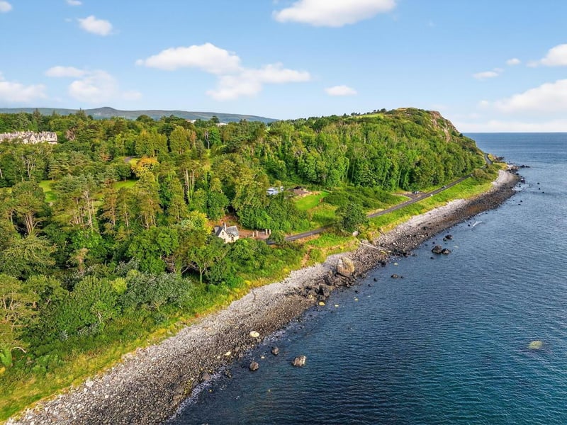 'Cairndhu Gate Lodge', 186 Coast Road, Ballygalley, Larne, BT40 2QG