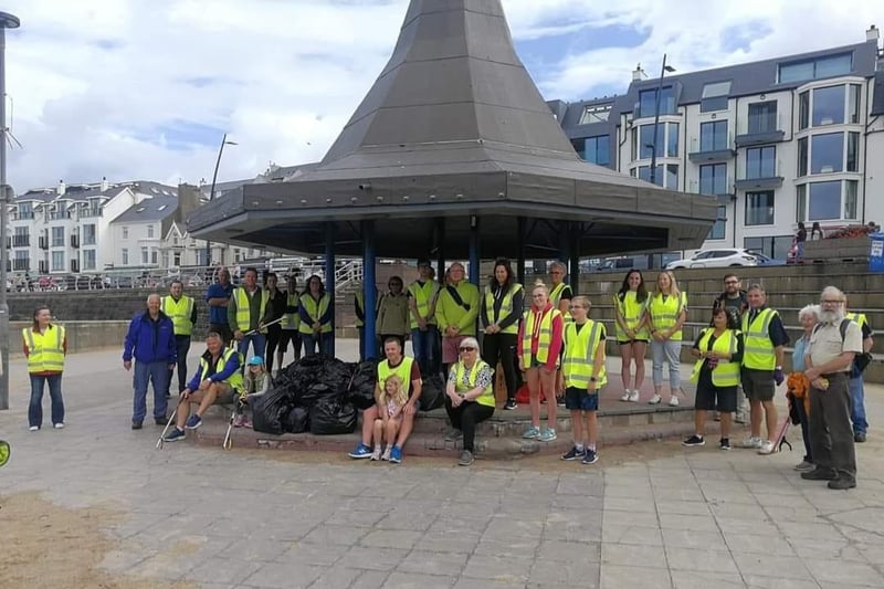 County Londonderry’s Portstewart has been named the best place to live in Northern Ireland in the annual Sunday Times Best Places to Live guide. The judges praised the north coast seaside town on its year-round community spirit making reference to the beach cleans, litter picks (pictured) and the volunteers behind the annual Red Sails festival