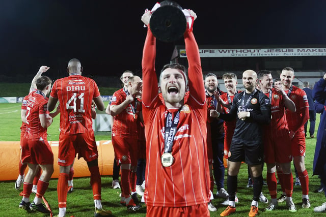 Portadown’s Ryan Mayse with the trophy