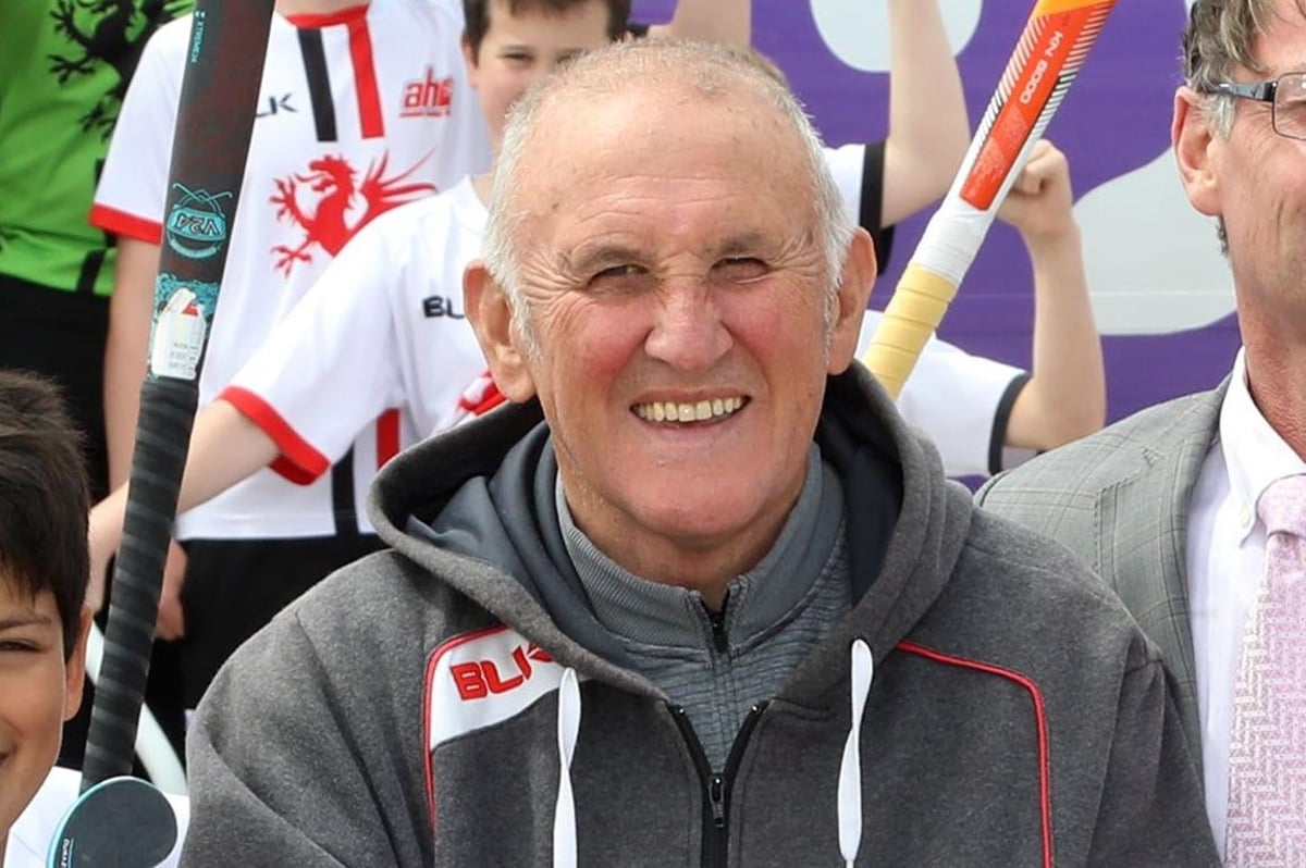 Tributes paid to 'godfather of hockey coaching' and Annadale Hockey Club legend Ronnie Smyth