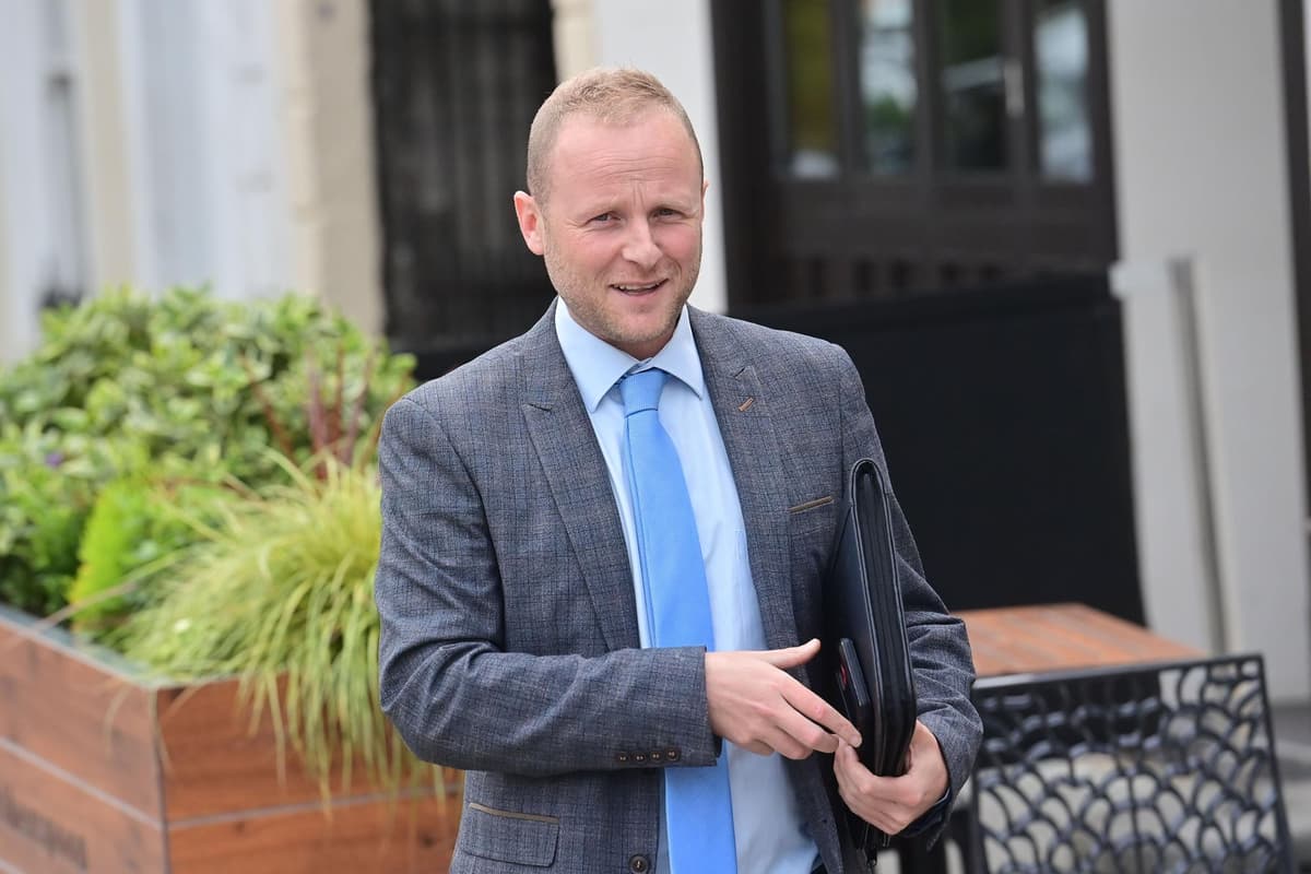 Jamie Bryson could face court on false statement claims after Appeal judge says dismissal of case was wrong