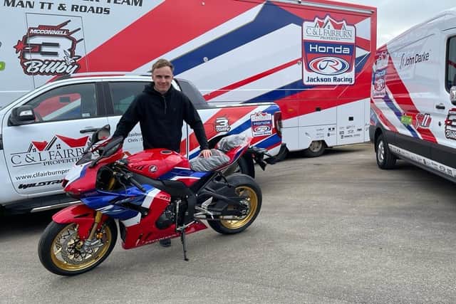 Simon Reid will ride for the C&L Fairburn Properties/Jackson Racing Honda team in this year's National Superstock Championship.