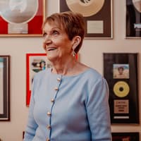 'Queen of Country' Philomena Begley to get lifetime achievement award from Northern Ireland music industry