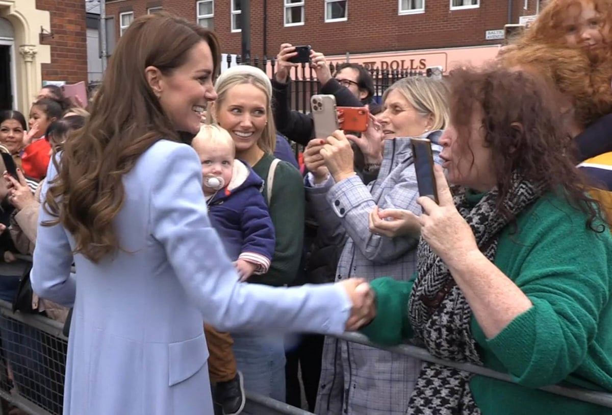 Woman tells Kate 'Ireland belongs to the Irish' during Belfast walkabout