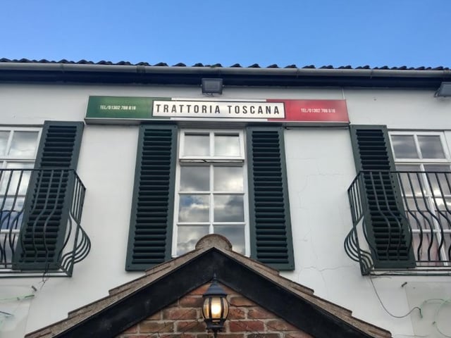 Trattoria Toscana, 30 Newlands Drive, DN5 8HX. Rating: 4.6/5 (based on 525 Google Reviews). "Great cosy romantic restaurant, great food and staff."