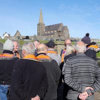 Commission wrong to allow Drumcree parade says poll