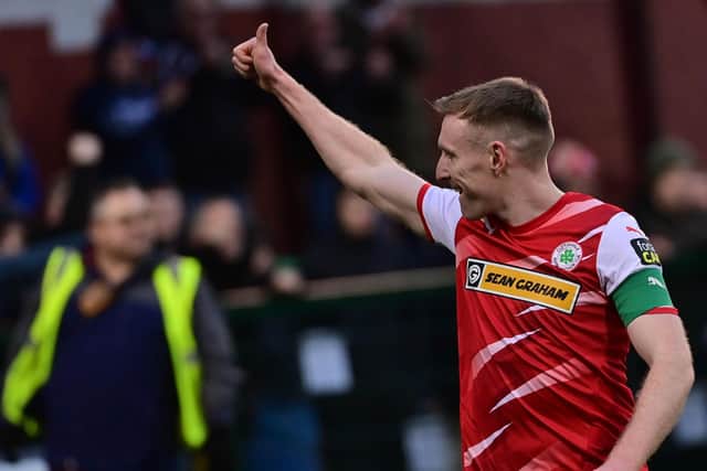 Cliftonville captain Chris Curran has agreed a new deal to prolong his stay at Solitude