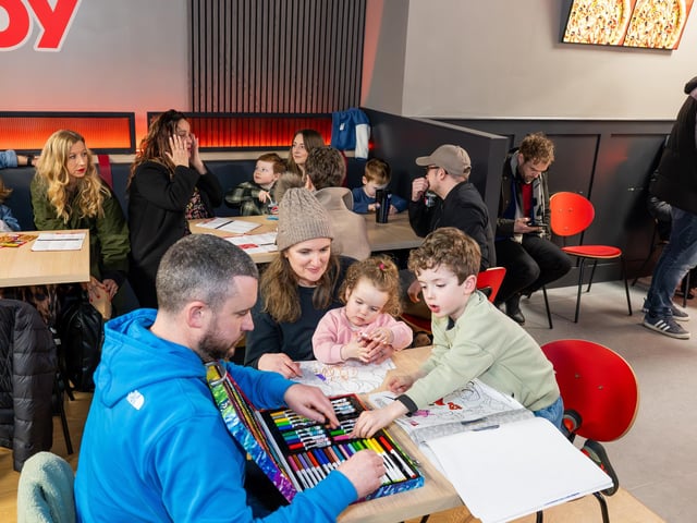 New Pizza Hut restaurant in Bangor has enjoyed a phenomenal start, selling more than 15,000 pizza slices within just two weeks of opening
