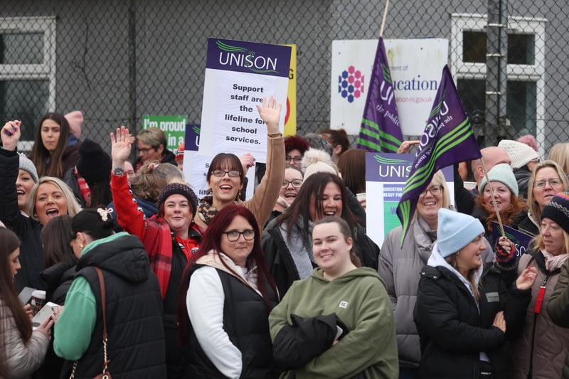 Schools across Northern Ireland are facing major disruption and possible closures on Thursday as thousands of non-teaching staff go on strike.Classroom assistants, bus drivers, catering staff, cleaners and other support workers are walking out at hundreds of schools