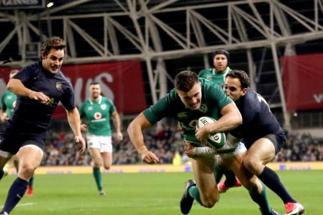 Jacob Stockdale goes over for his second try against Argentina