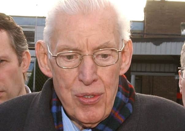 The Rev Ian Paisley sought reassurances on decommissioning during meetings with the Rev Harold Good and Father Alec Reid