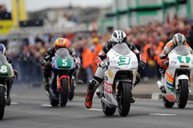 The start of the 250cc race at the North West 200 in 2008.