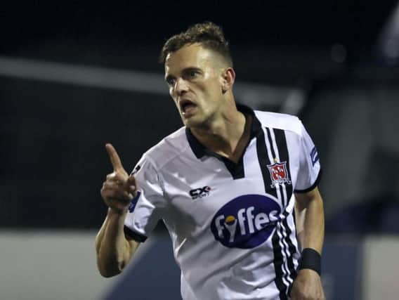 Former Dundalk winger Dean Shiels is joining Derry City next month.