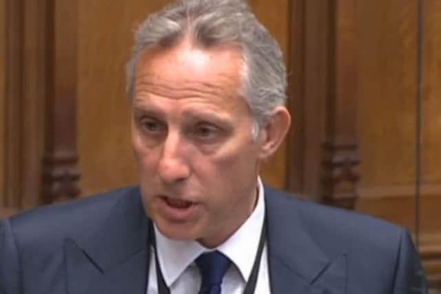 DUP MP Ian Paisley and his family received two free holidays from the Sri Lankan government