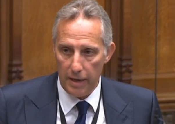 Ian Paisley in the House of Commons last week during his apology for non-declaration of holidays paid for by the Sri Lankan government