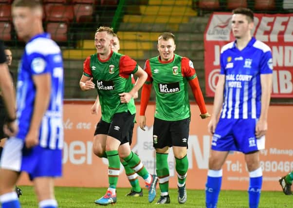 Glentoran substitute Dylan Davidson lashed in a stunning volley seconds after being introduced.