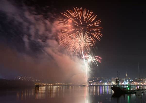 The fireworks display over the River Foyle in Londonderry. Picture Martin McKeown. Inpresspics.com. 31.10.18