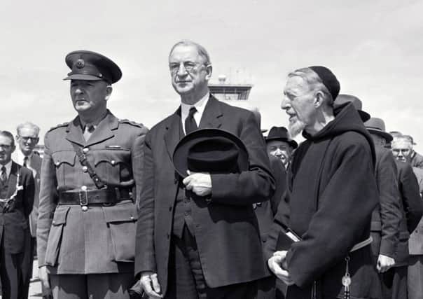 Amid talk of a FF-SDLP alliance, this elections expert points out that cross-border nationalist politics is nothing new in the post-partition era: Eamon de Valera (pictured centre in the 1960s) had been elected to the Commons for Co Down in the 1920s
