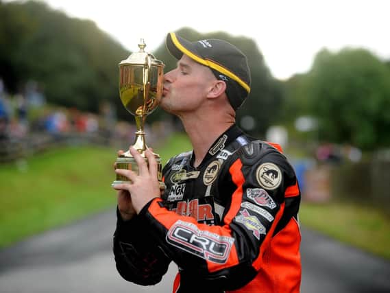Ryan Farquhar became the first rider from Northern Ireland to win the Scarborough Gold Cup in 2011.