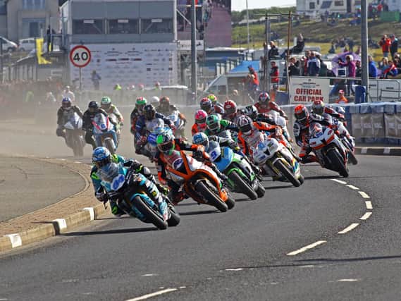 Alastair Seeley leads the Supersport pack at the 2018 North West 200.