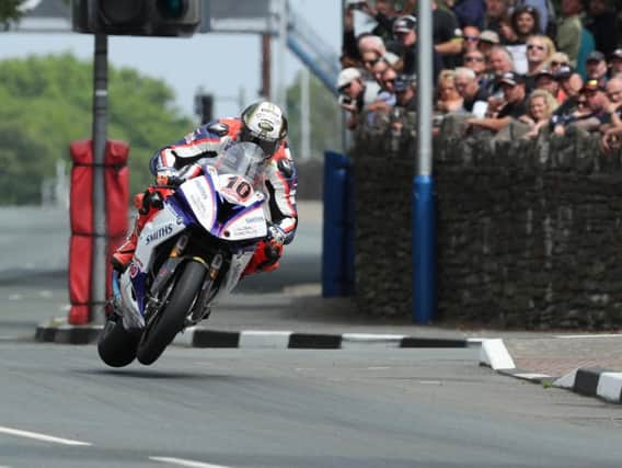 Peter Hickman on the Smiths Racing BMW.