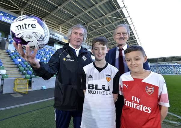 StatSports SuperCupNI Chairman, Victor Leonard, Northern Ireland and Arsenal legend, Pat Jennings pictured with Jay Gamble and Jay Harvey.