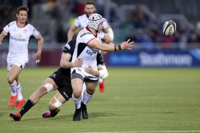 Ulster
's
Luke Marshall on the attack against Glasgow