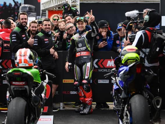 Jonathan Rea claimed his eighth successive runner-up finish this season behind Alvaro Bautista in the Superpole race at Aragon on Sunday.