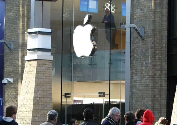 The pair stole almost £6,000 worth of goods from Belfasts Apple store