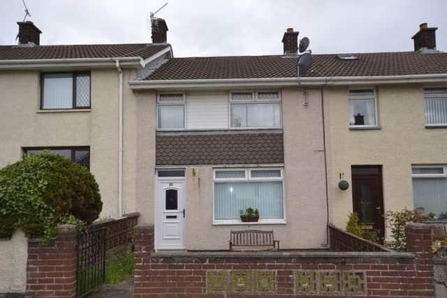 Three bedrooms - price: 54,950.
