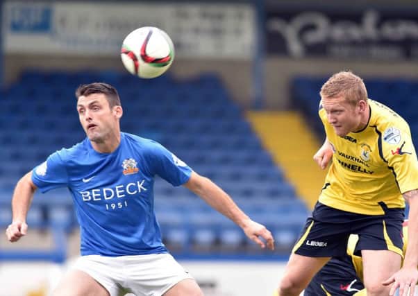 Eoin Bradley iin action during the clash between Glenavon and Dungannon Swifts.