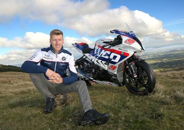 Ian Hutchinson has been confirmed in Northern Ireland's Tyco BMW team for 2016.