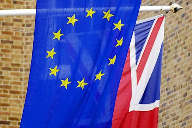 Together or separate? EU and UK flags