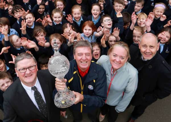IRISH OPEN SCHOOLS TROPHY TOUR IS BACK! The children of Straffan National School joined (l-r) Tom Walsh of Waterford Crystal, Dubai Duty Free Golf Ambassador Des Smyth, Antonia Beggs from The European Tour and Brian McIlroy of the Rory Foundation to launch the Dubai Duty Free Irish Open Trophy Tour.