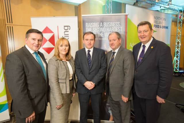 Pictured at NIFDAs 20th Annual Dinner are (l-r) NIFDA Chairman Declan Billington, DAERA Minister Michelle McIlveen, George Eustice MP, DEFRA Minister, Allan Wilkinson, Head of Food and Agriculture UK, HSBC and NIFDAs Executive Director Michael Bell.