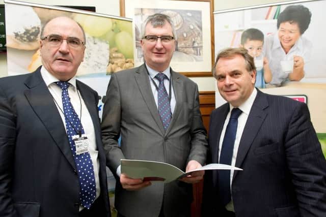 Tom Elliott with, Lakeland Dairies Chief Executive, Michael Hanley (L) and Neil Parish MP, Chair of the EFRA Select Committee (R)